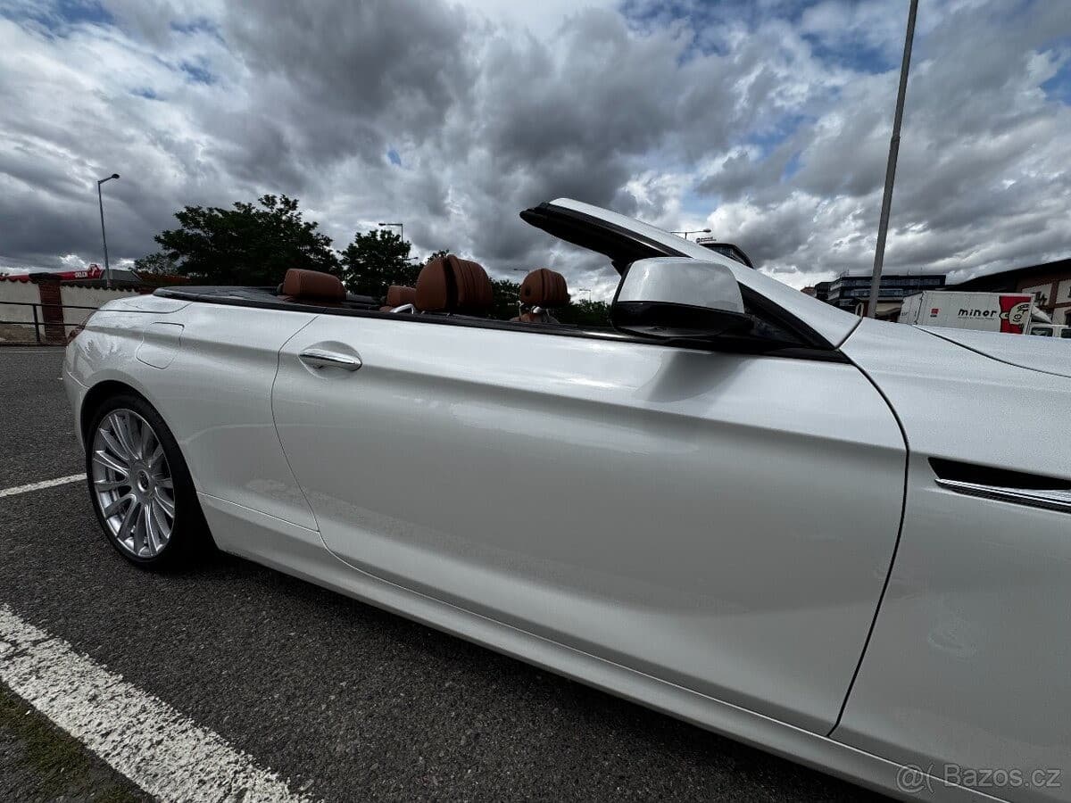 BMW 6-SERIES - 17