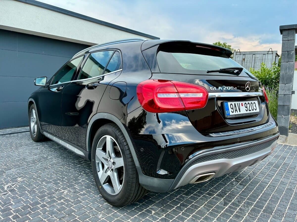 2017 Mercedes-Benz GLA - 6