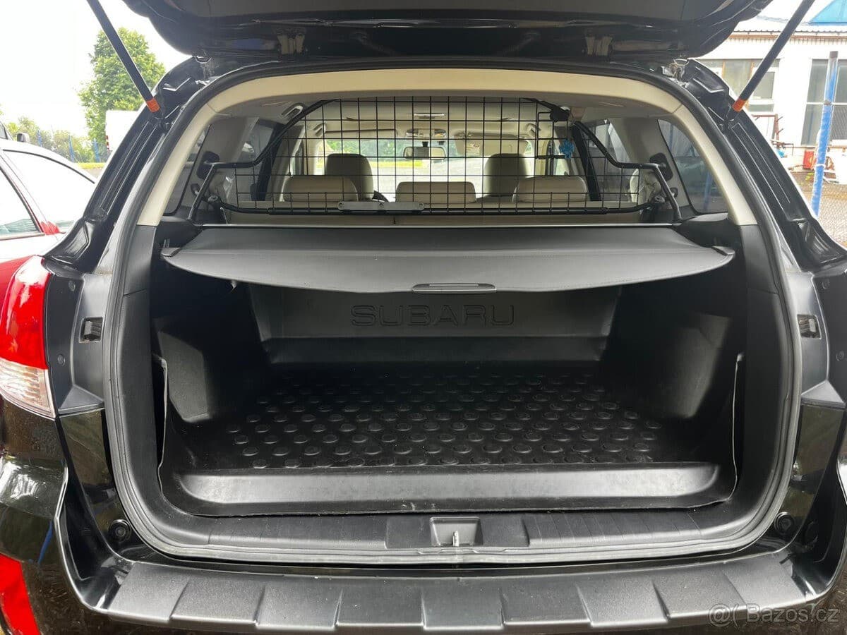 2013 Subaru OUTBACK - 6