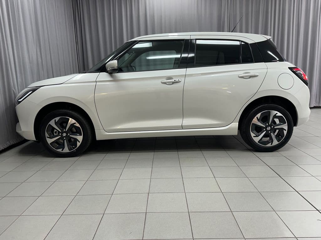 2025 Suzuki SWIFT - 4