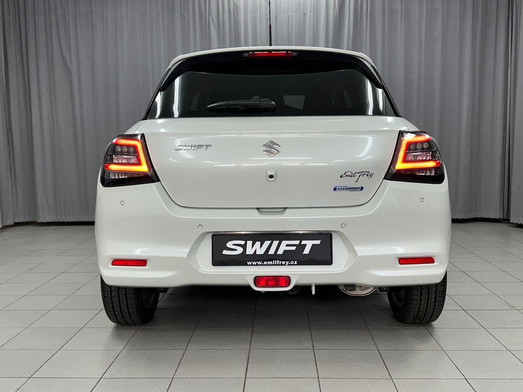 2025 Suzuki SWIFT - 6