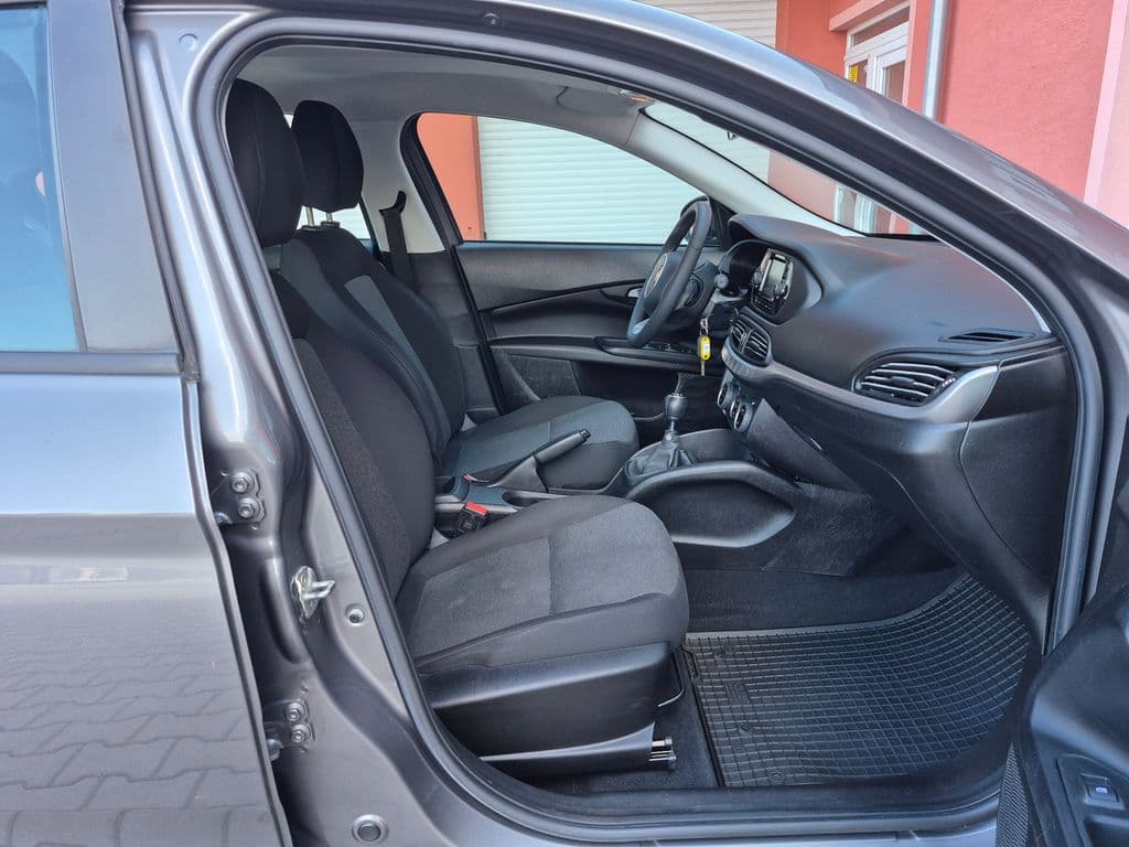 2019 Fiat TIPO - 14
