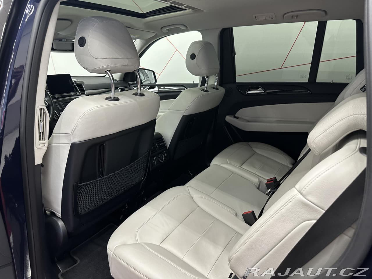 2019 Mercedes-Benz GLS - 11