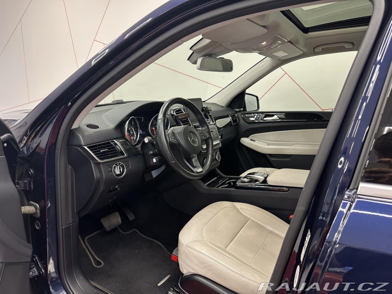 2019 Mercedes-Benz GLS - 7