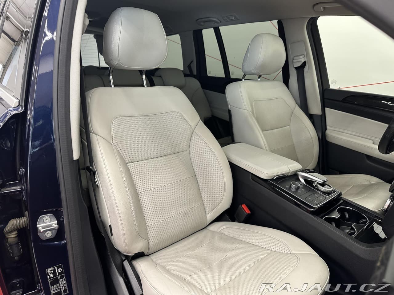 2019 Mercedes-Benz GLS - 8
