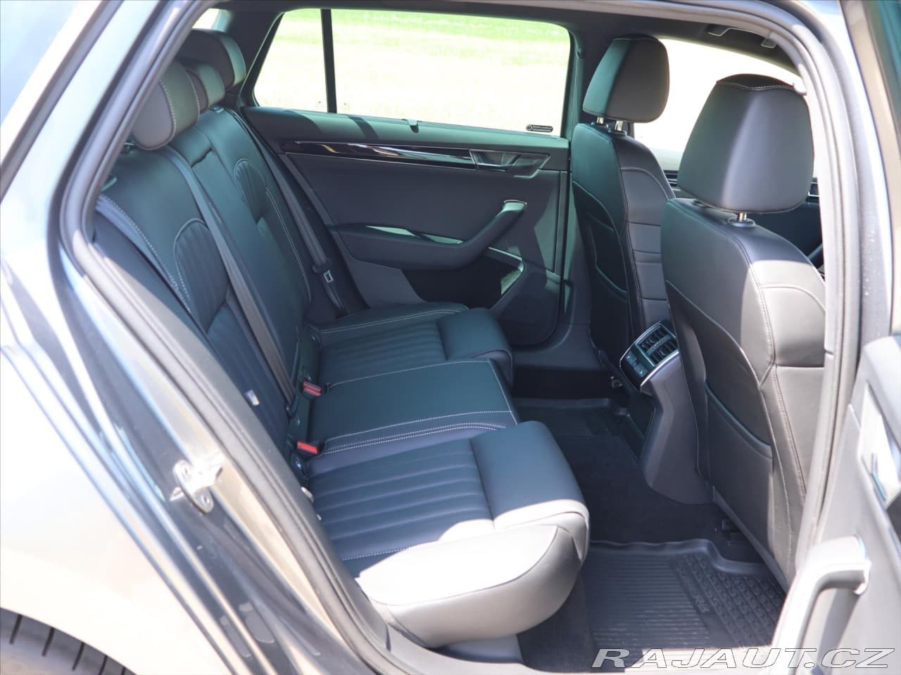 2023 Škoda SUPERB - 15
