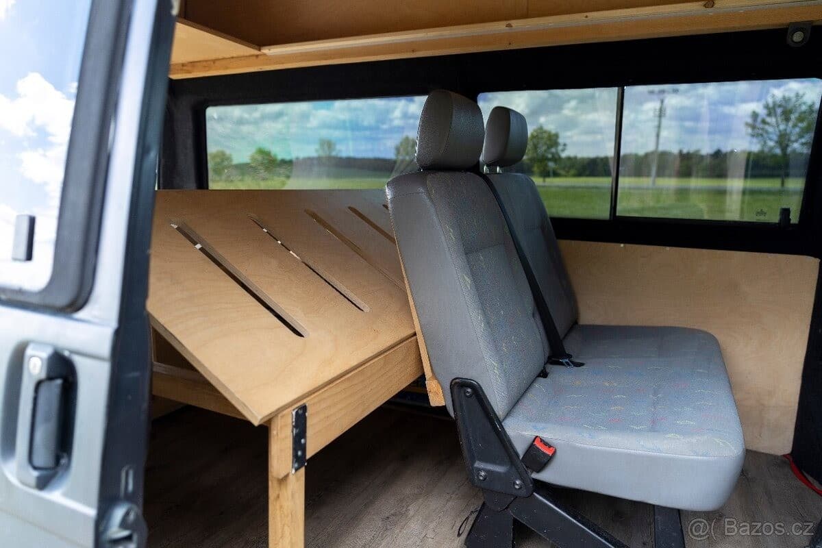 Volkswagen TRANSPORTER - 16