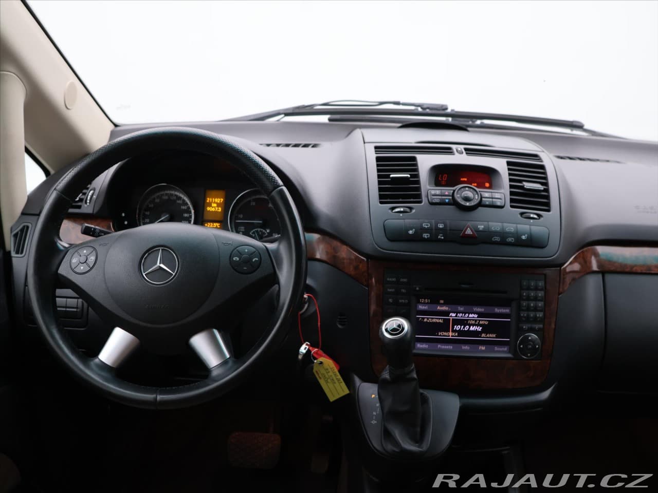 2013 Mercedes-Benz VIANO - 18