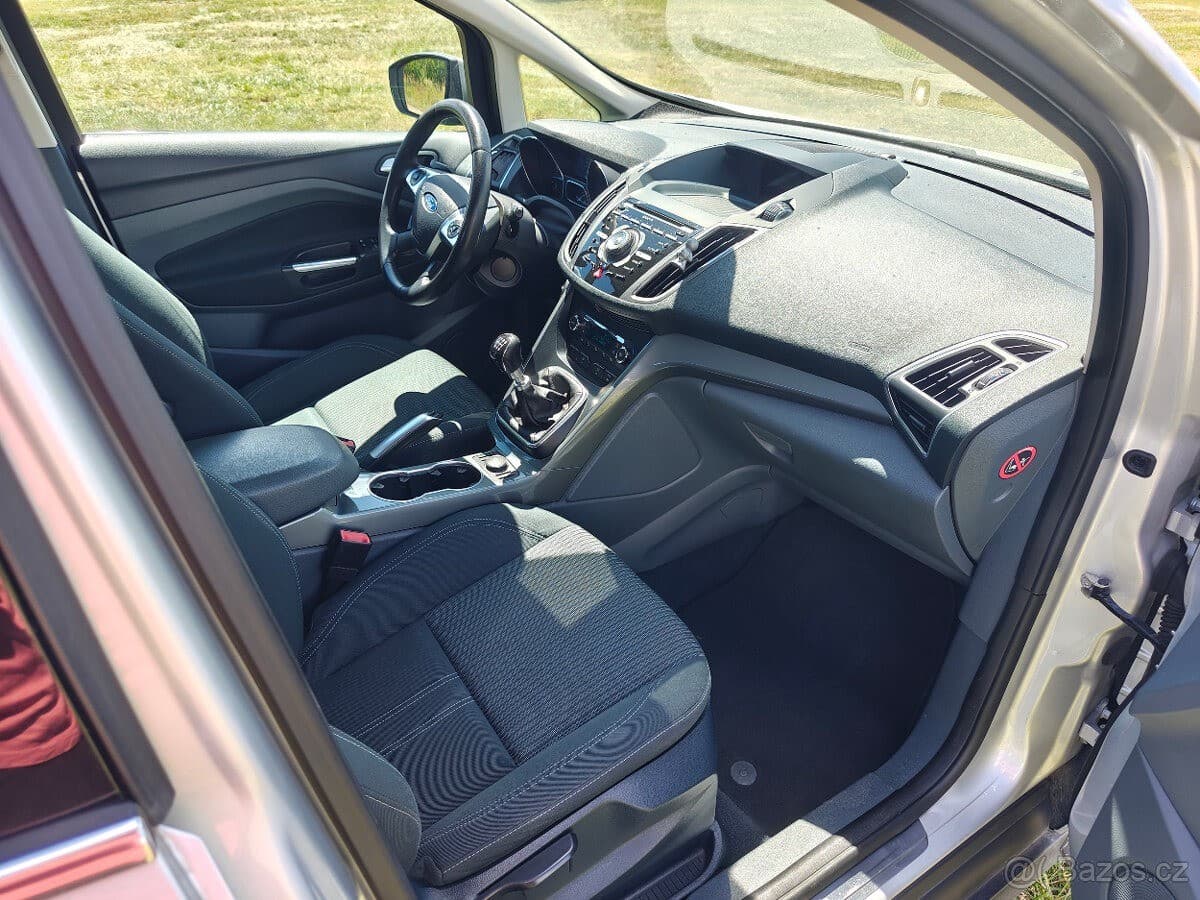 2015 Ford C-MAX - 8