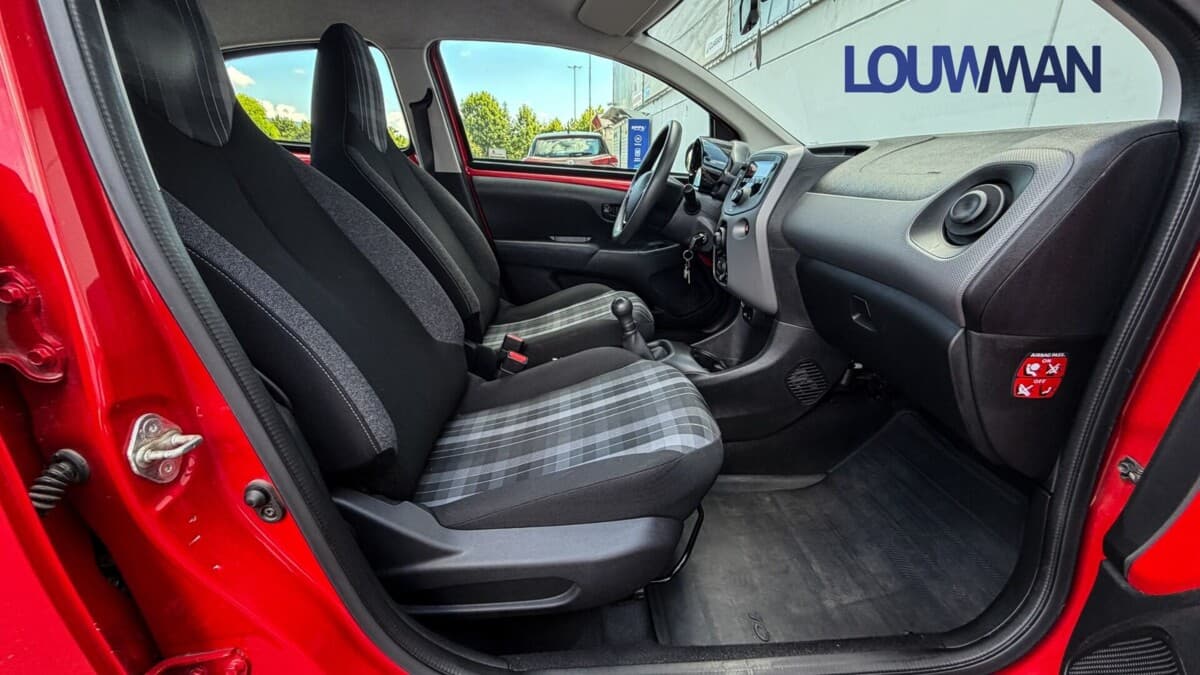2019 Peugeot 108 - 11