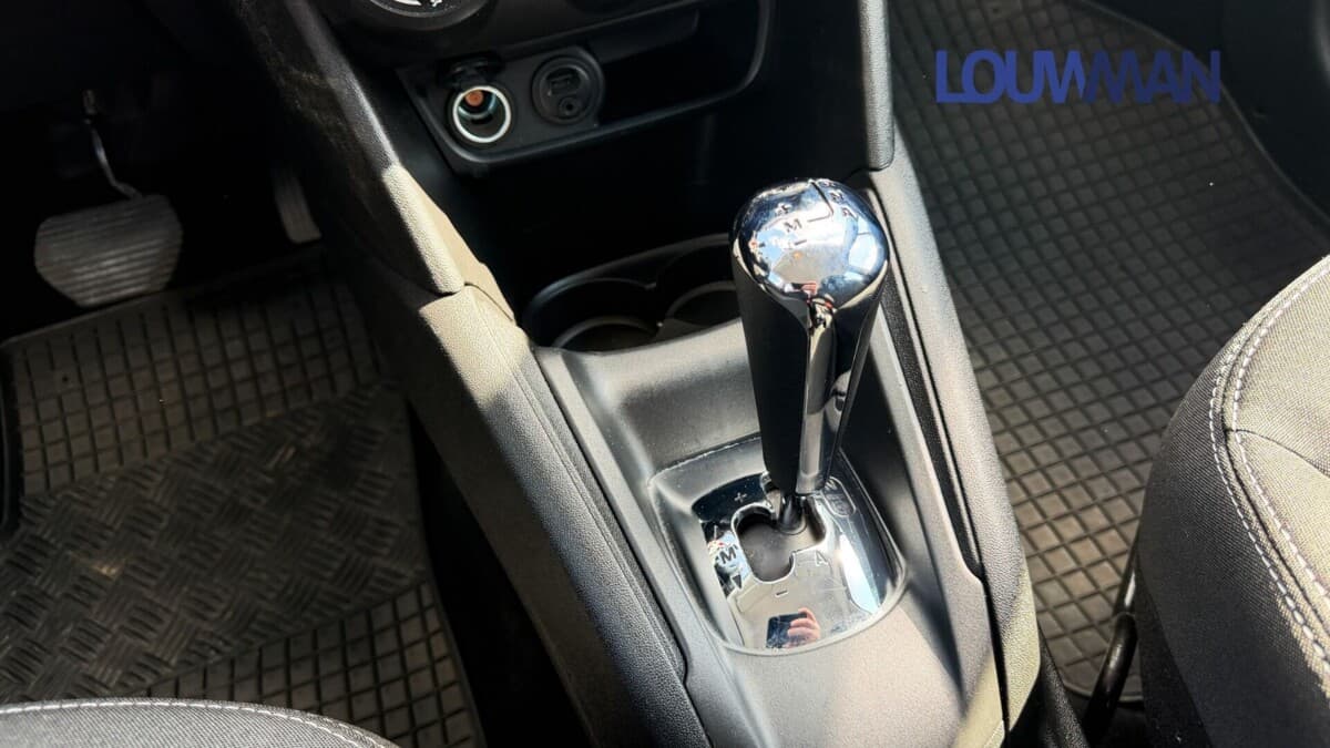 2018 Peugeot 208 - 12