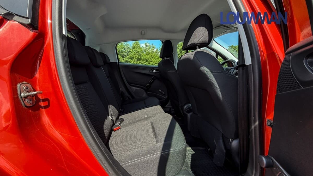 2018 Peugeot 208 - 17