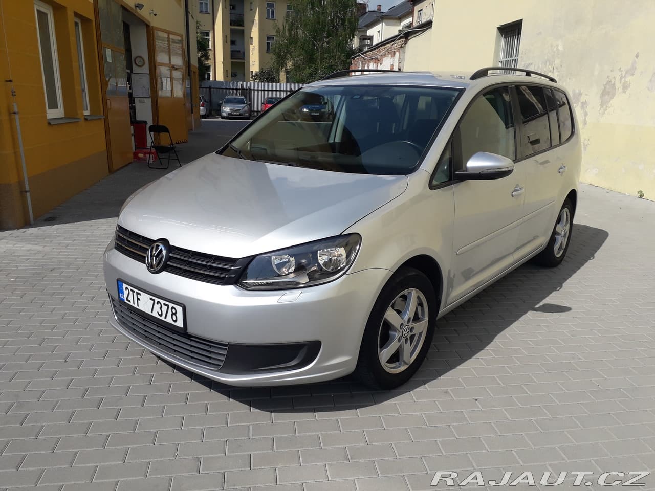 2011 Volkswagen TOURAN - 3