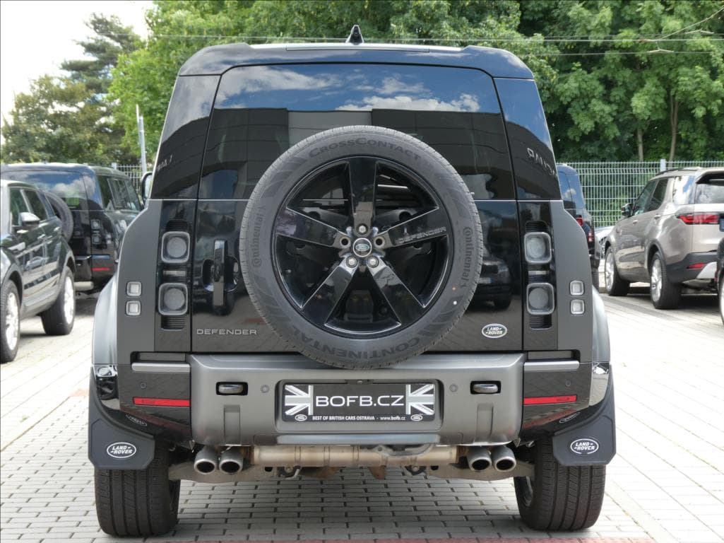2023 Land Rover DEFENDER - 8