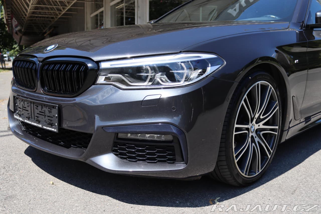 2020 BMW 5-SERIES - 5
