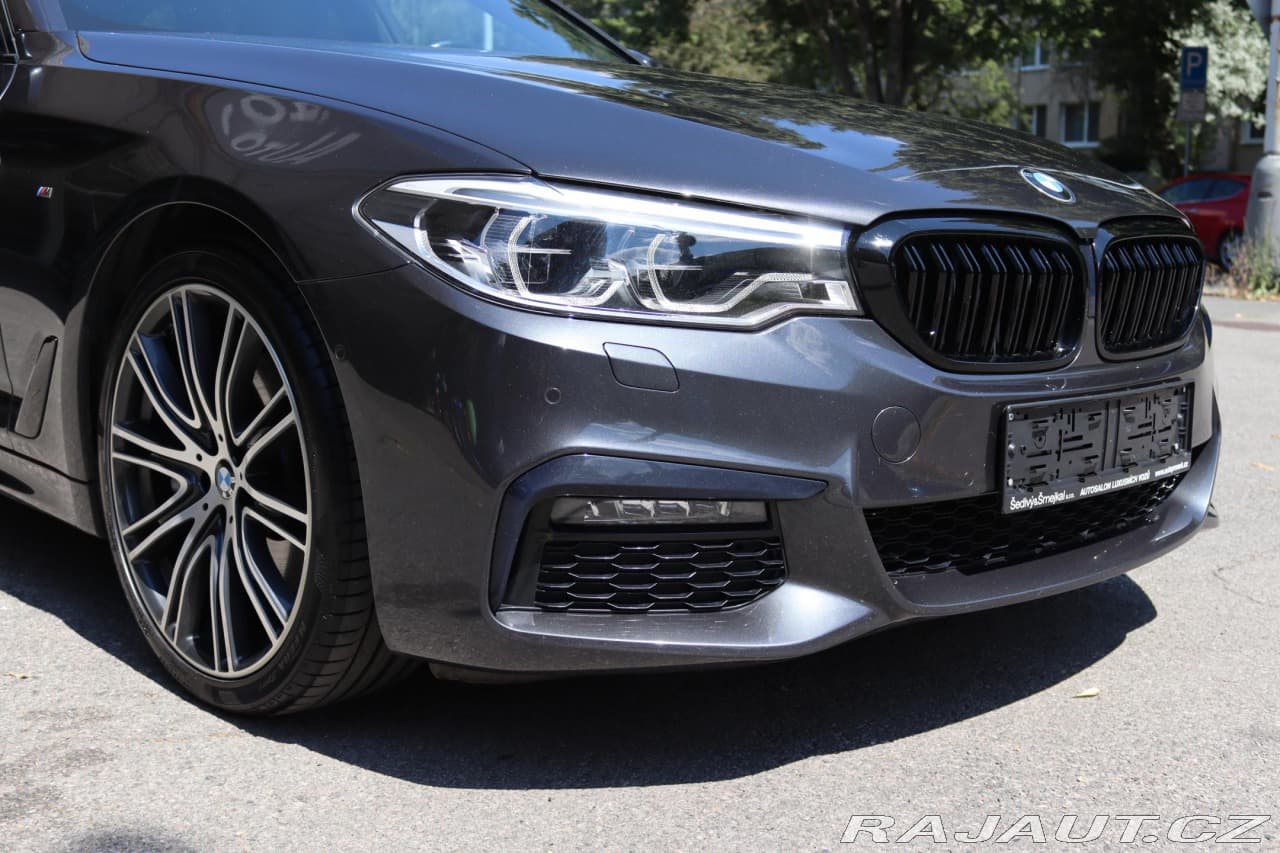 2020 BMW 5-SERIES - 6