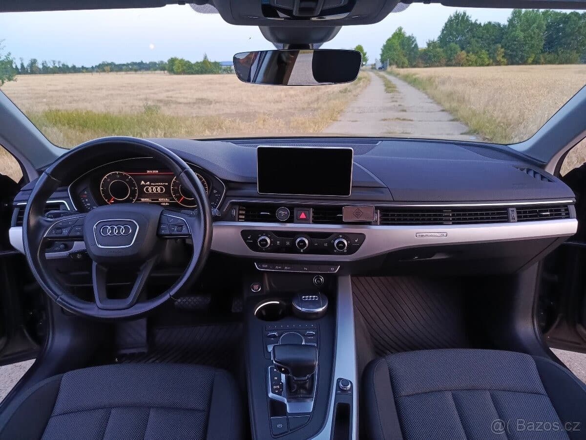 2017 Audi A4 - 12