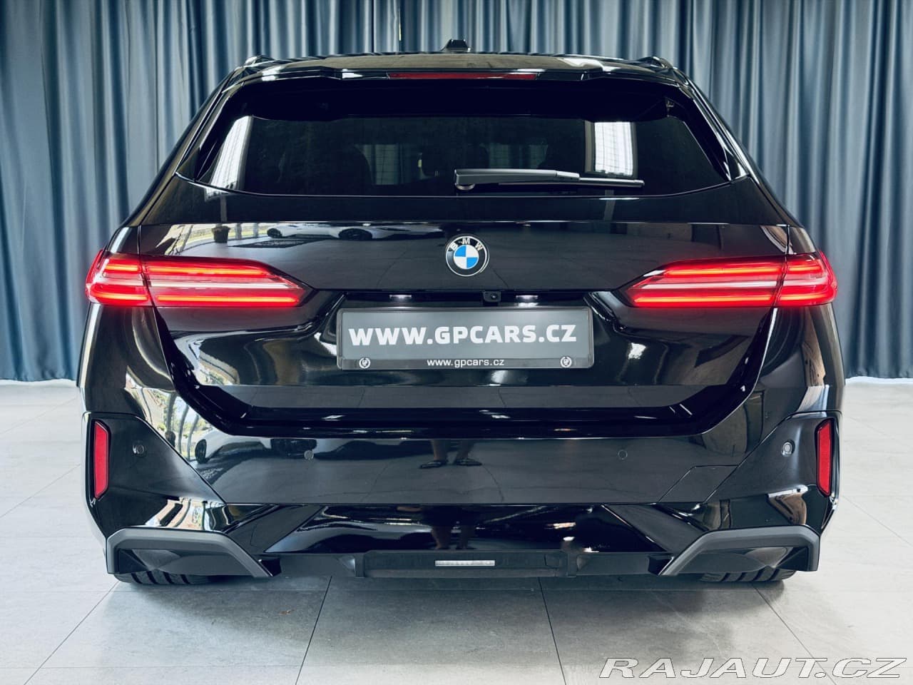 2025 BMW 5-SERIES - 7