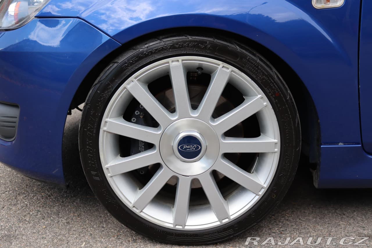 2006 Ford FIESTA - 18