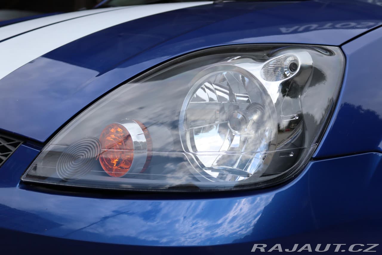 2006 Ford FIESTA - 4