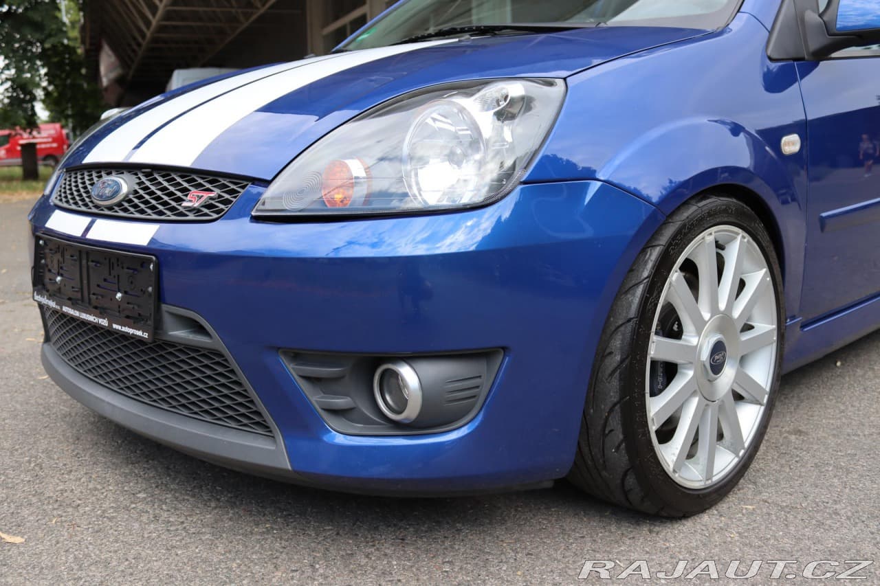 2006 Ford FIESTA - 5