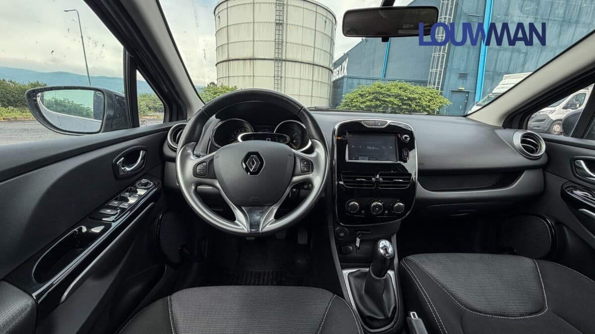 2015 Renault CLIO - 5