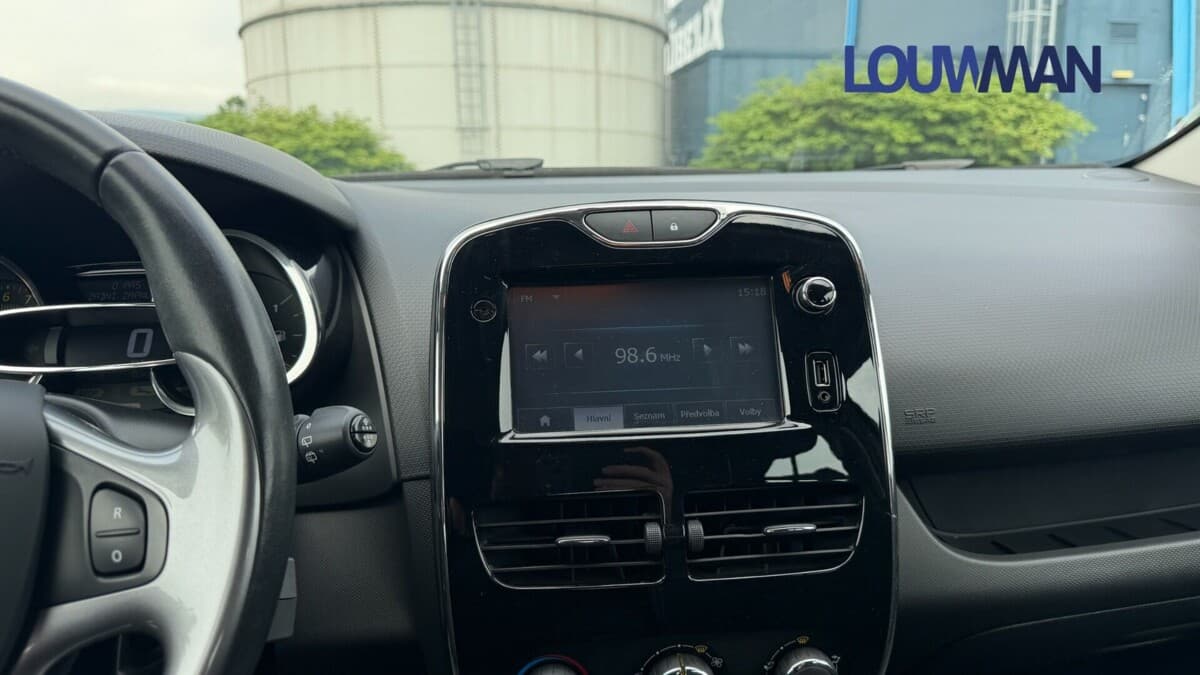 2015 Renault CLIO - 7