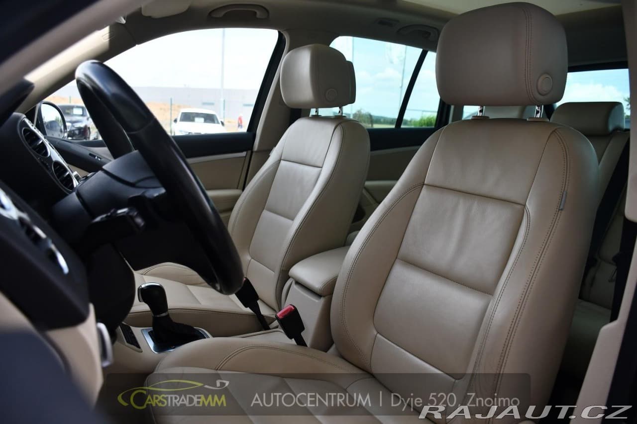 2012 Volkswagen TIGUAN - 12