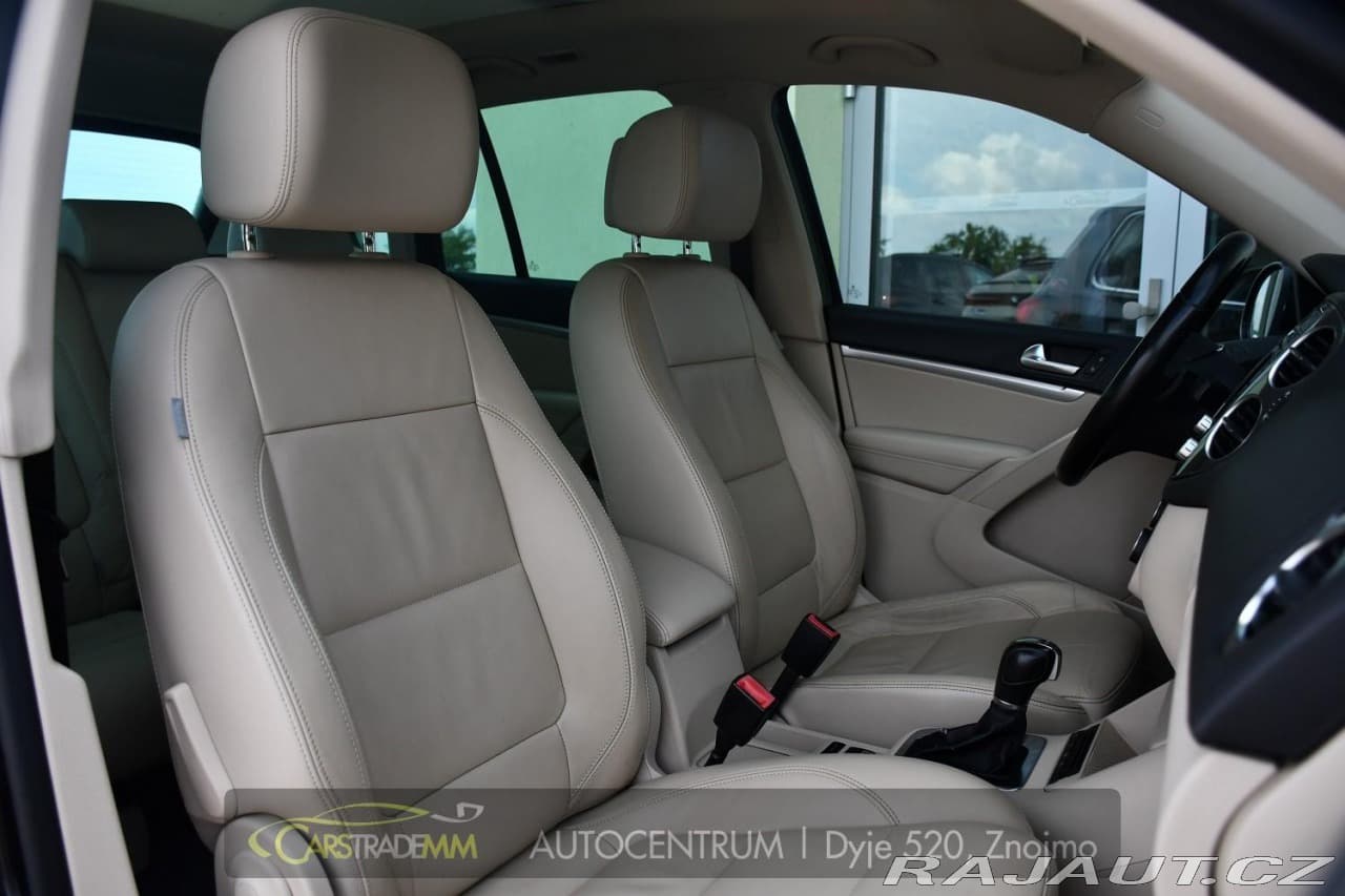 2012 Volkswagen TIGUAN - 15
