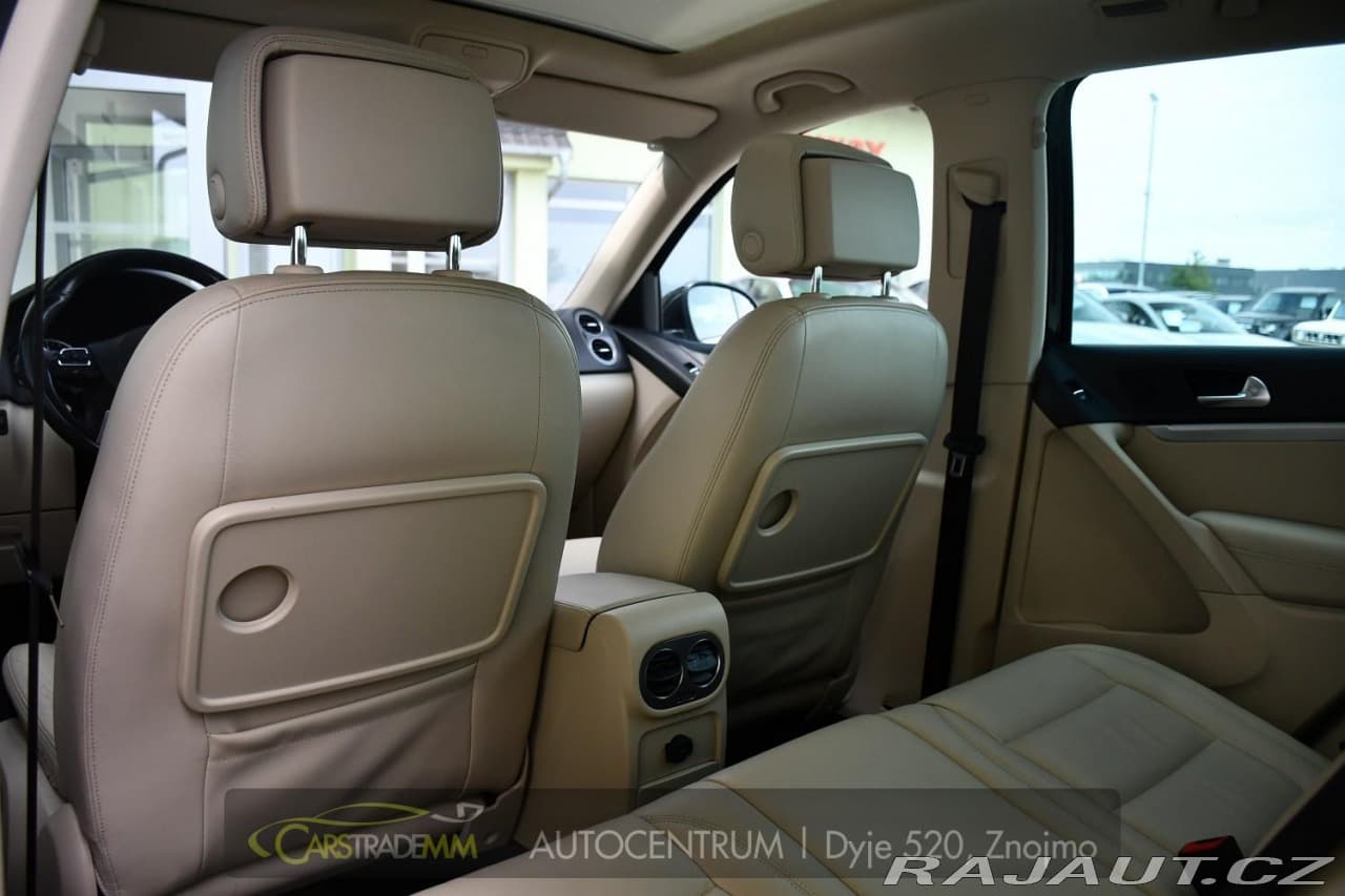 2012 Volkswagen TIGUAN - 19