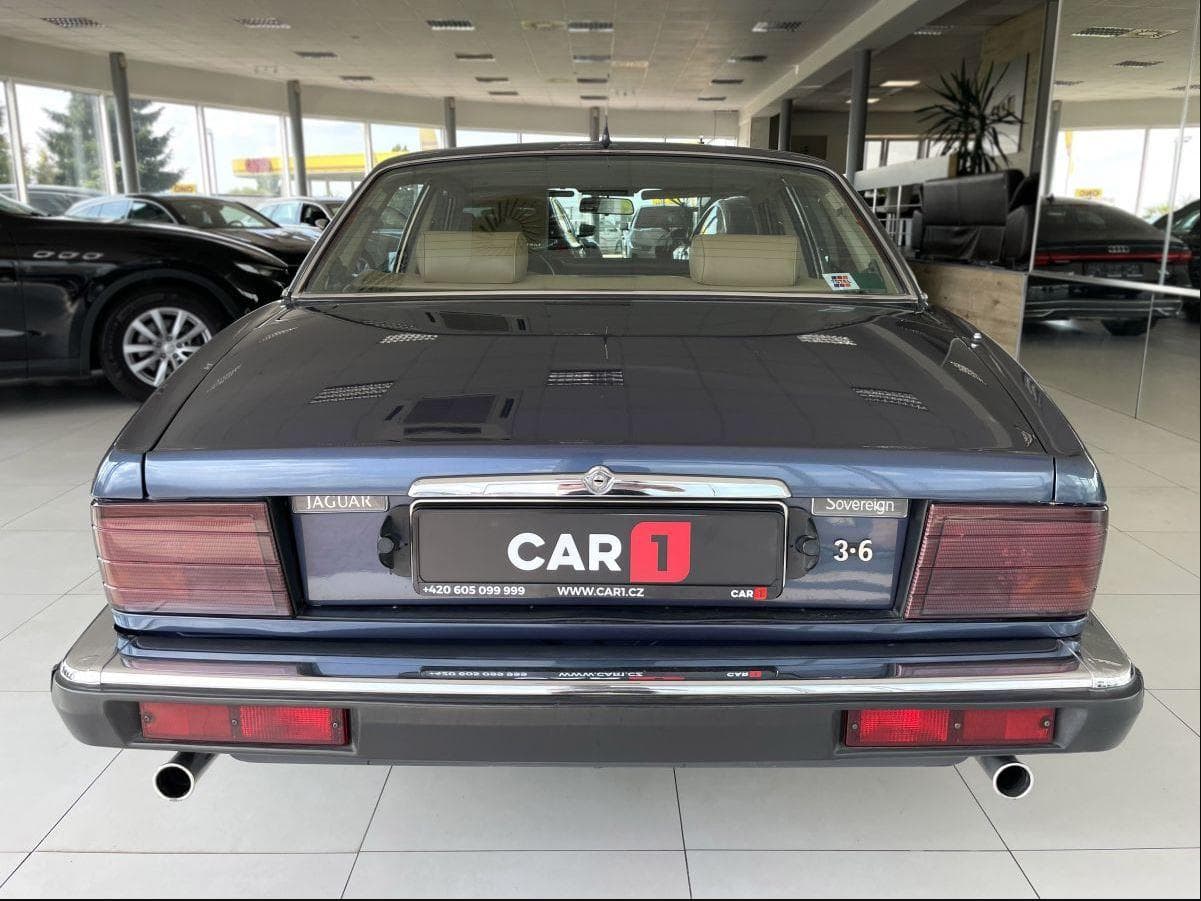 1988 Jaguar XJ - 6