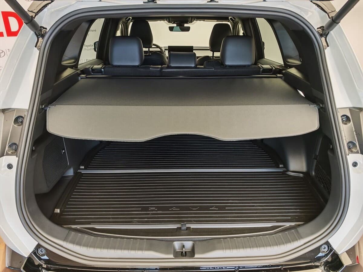 2026 Toyota RAV4 - 10