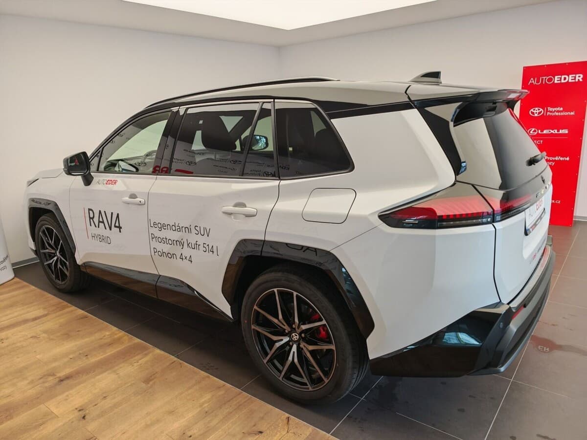 2026 Toyota RAV4 - 6