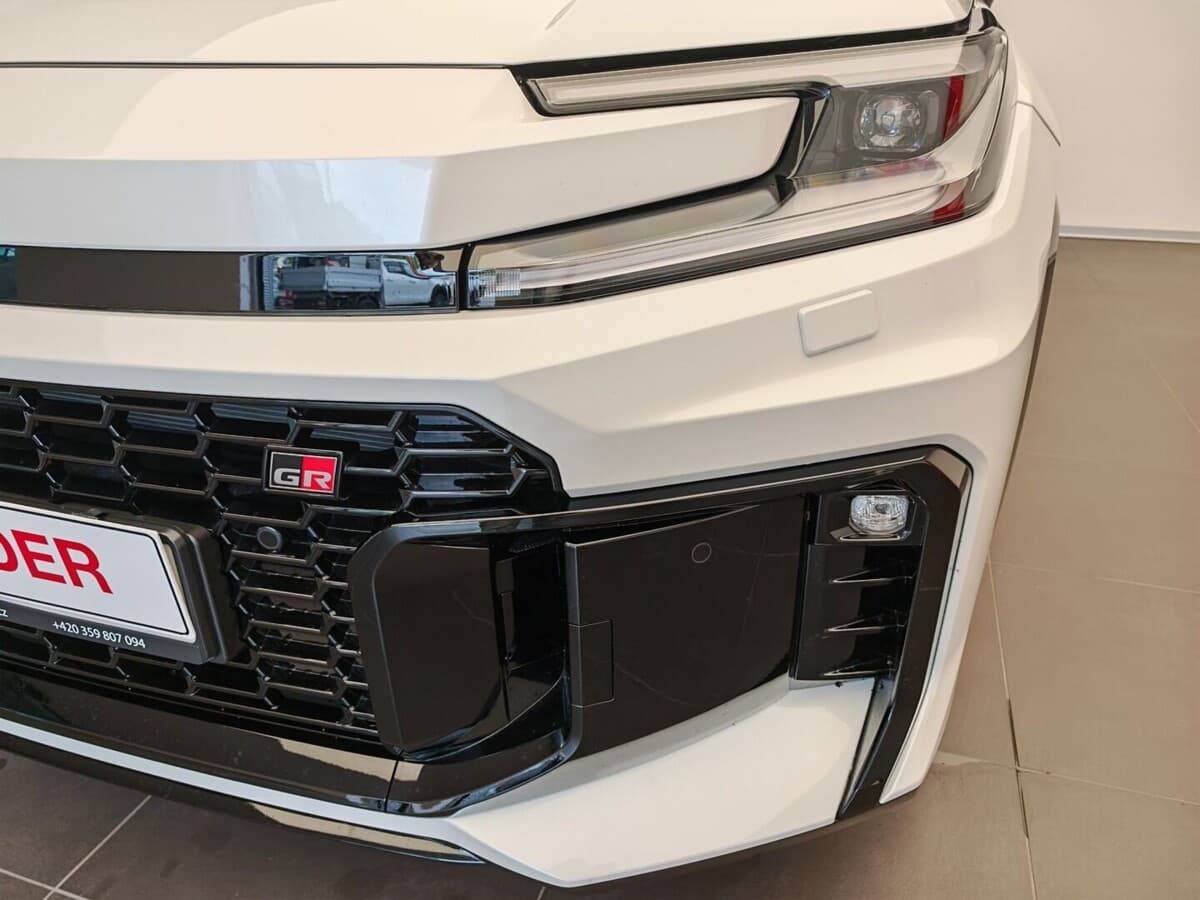 2026 Toyota RAV4 - 7
