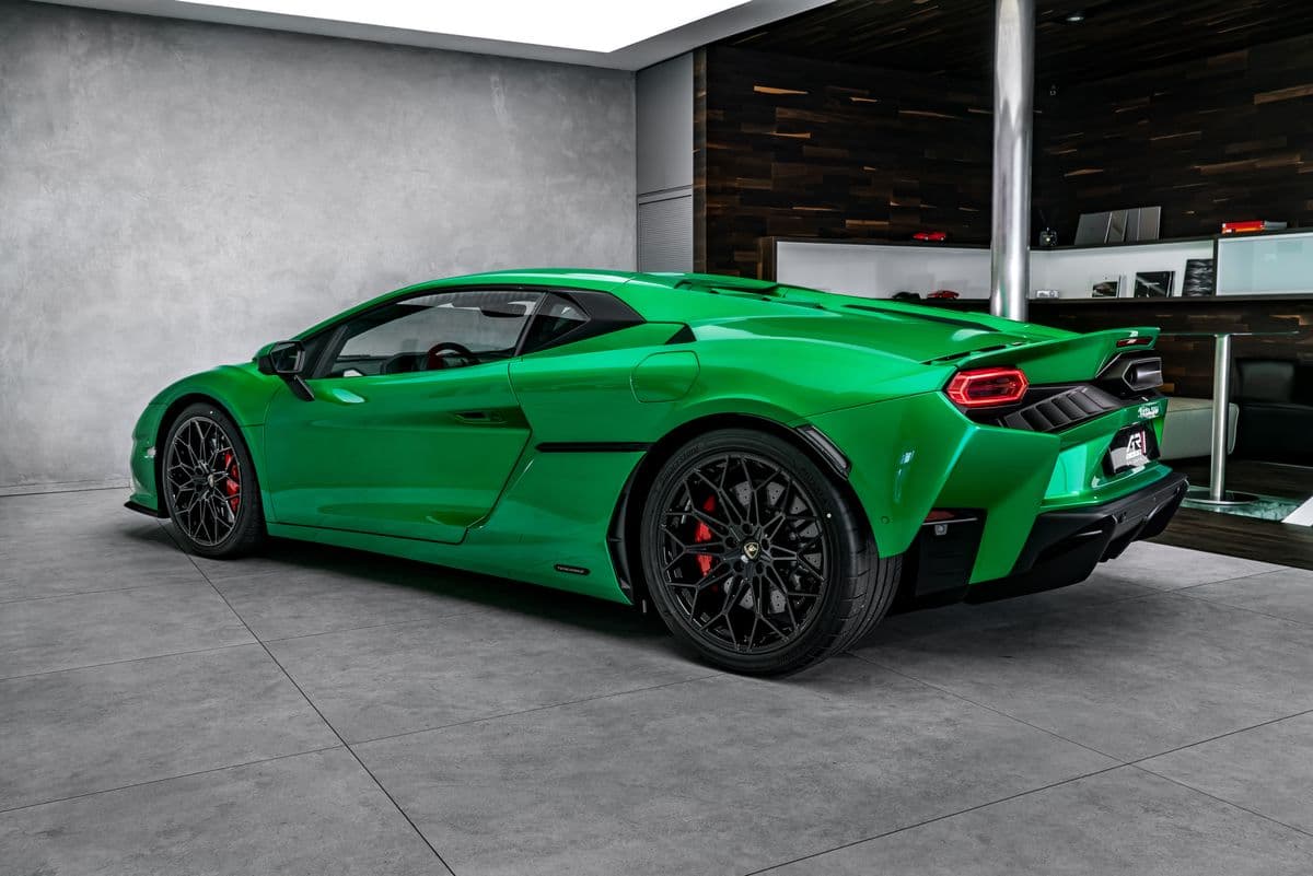 2026 Lamborghini OSTATNÍ - 7