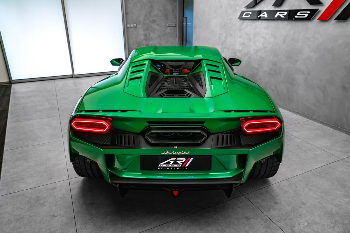 2026 Lamborghini OSTATNÍ - 8