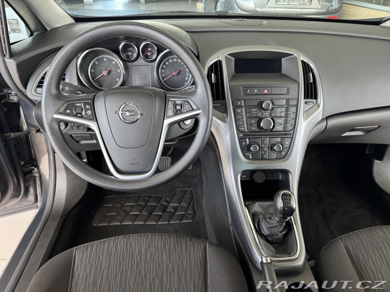 2015 Opel ASTRA - 12