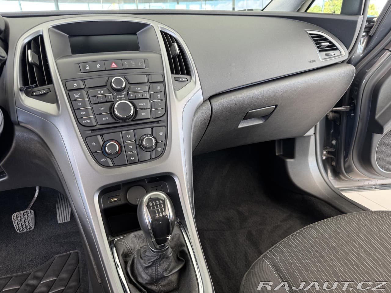 2015 Opel ASTRA - 18