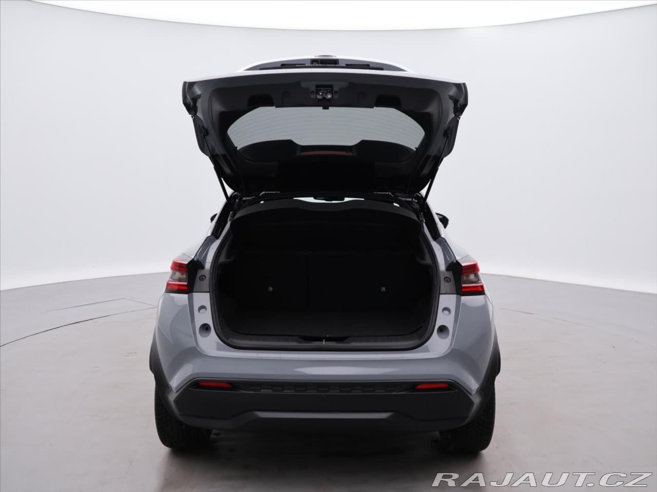 2024 Nissan JUKE - 9
