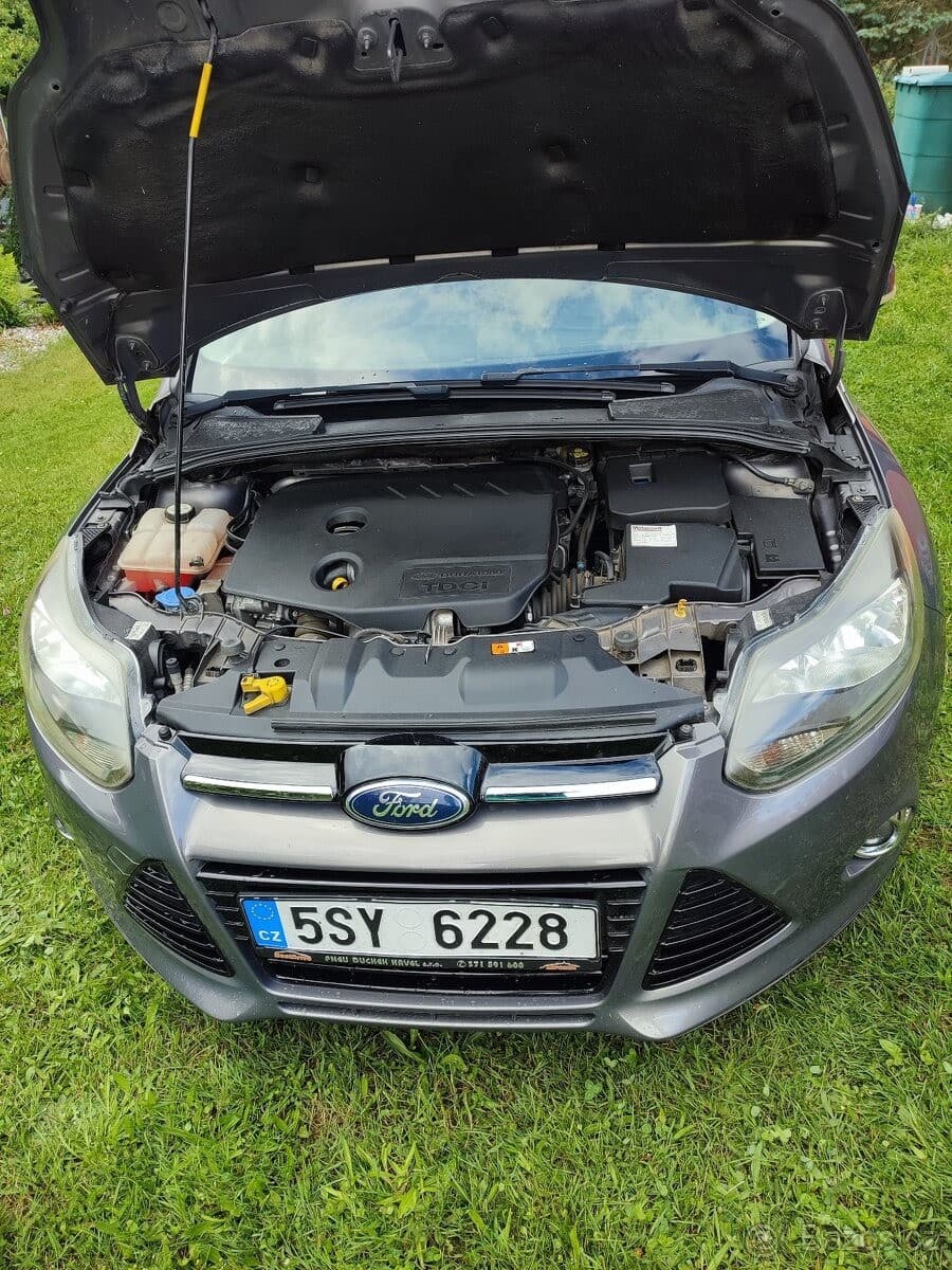 2012 Ford FOCUS - 13