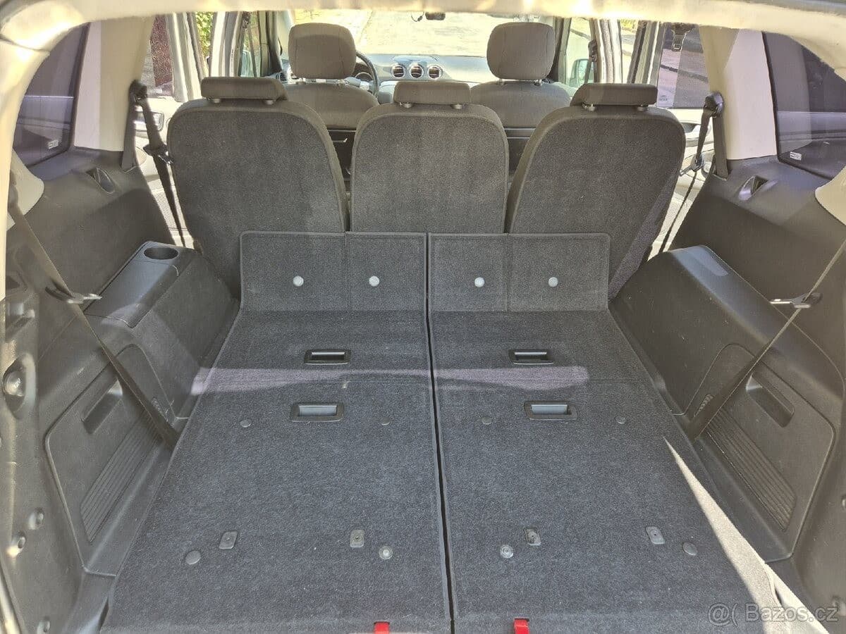 2009 Ford S-MAX - 19