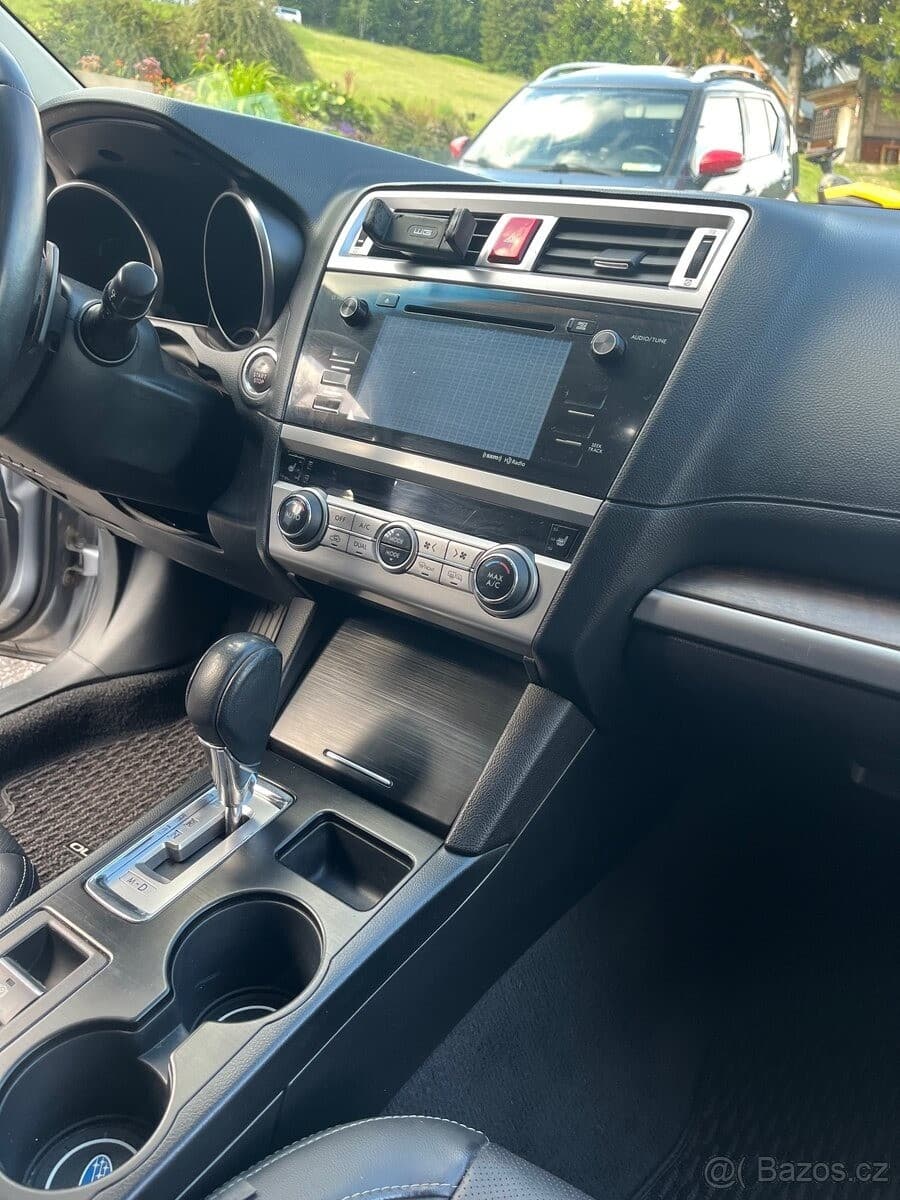 2016 Subaru OUTBACK - 16