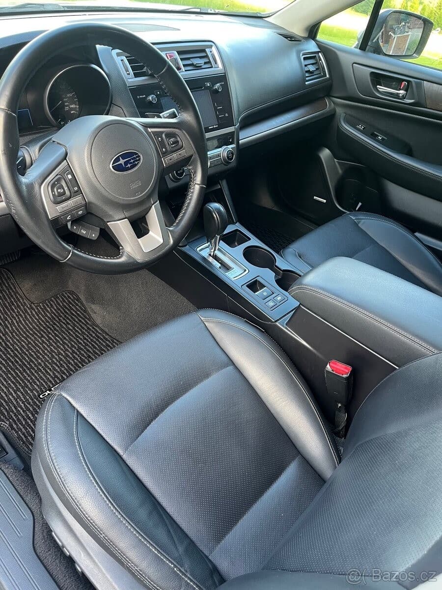 2016 Subaru OUTBACK - 17