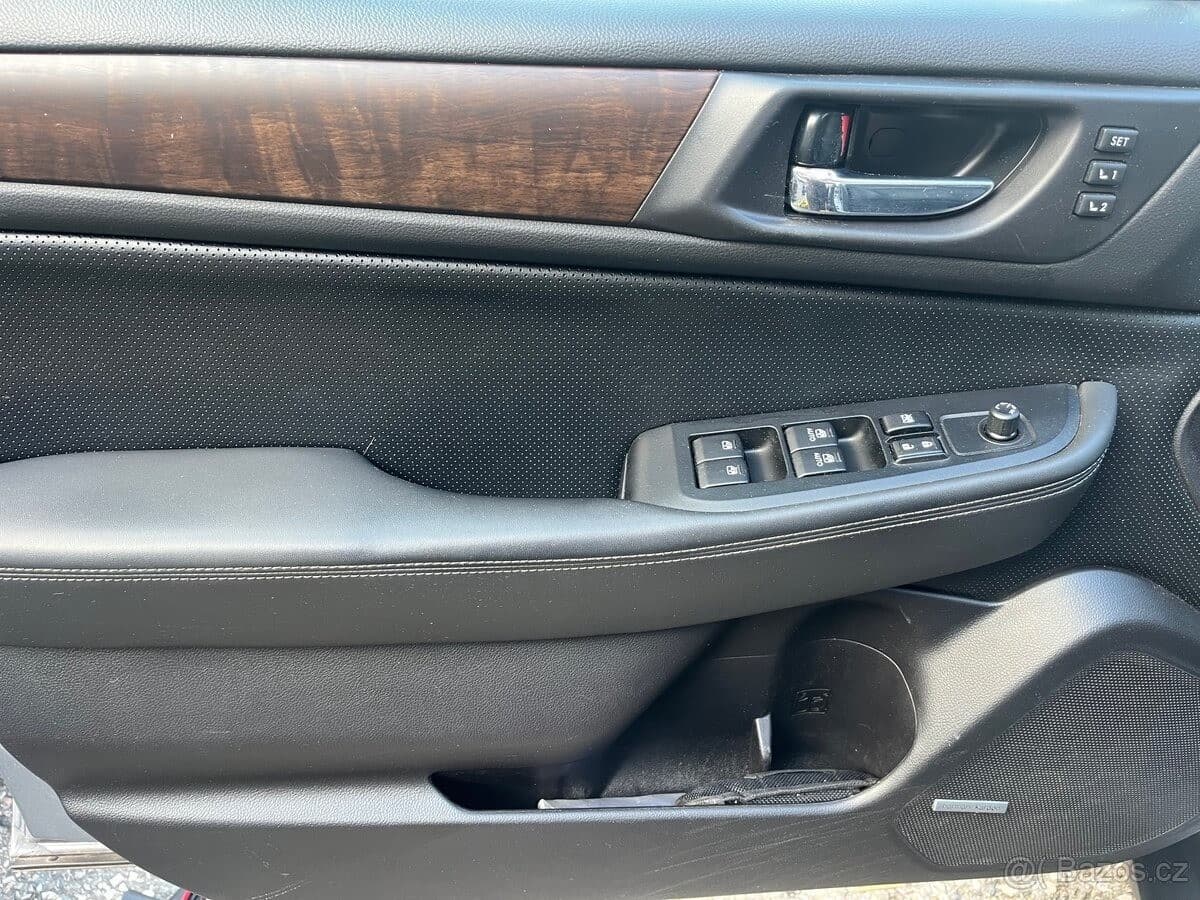 2016 Subaru OUTBACK - 4