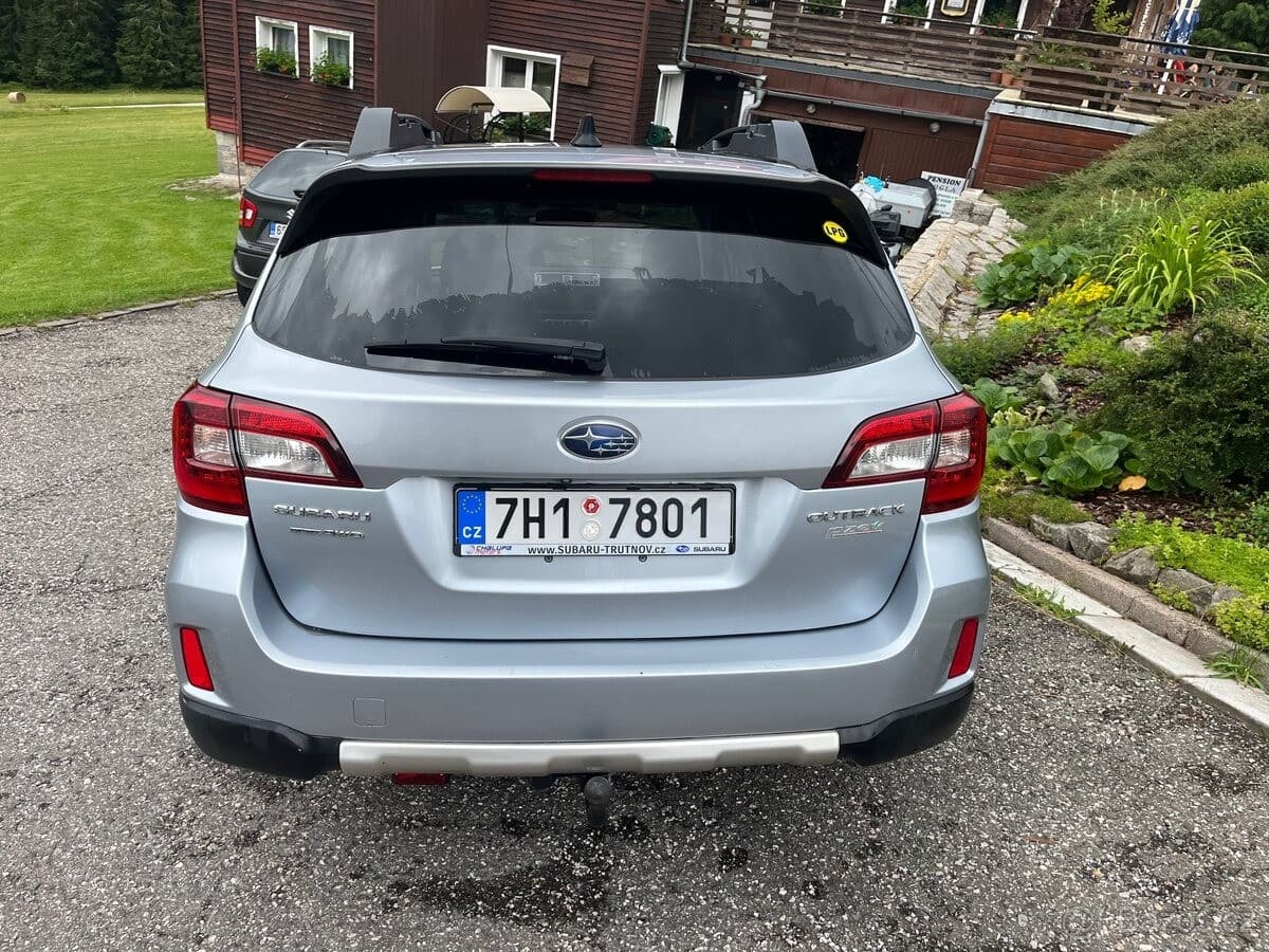 2016 Subaru OUTBACK - 7