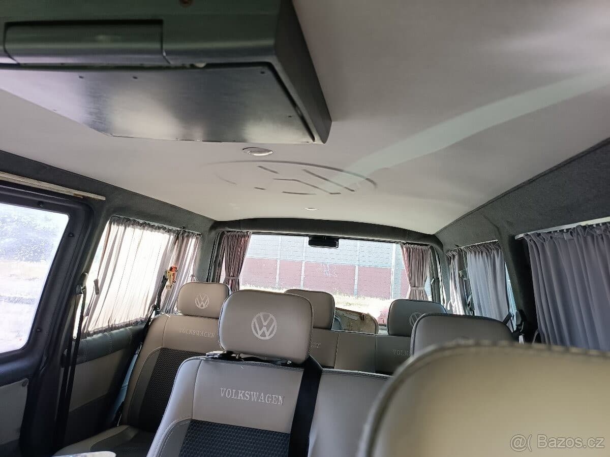 2001 Volkswagen TRANSPORTER - 8