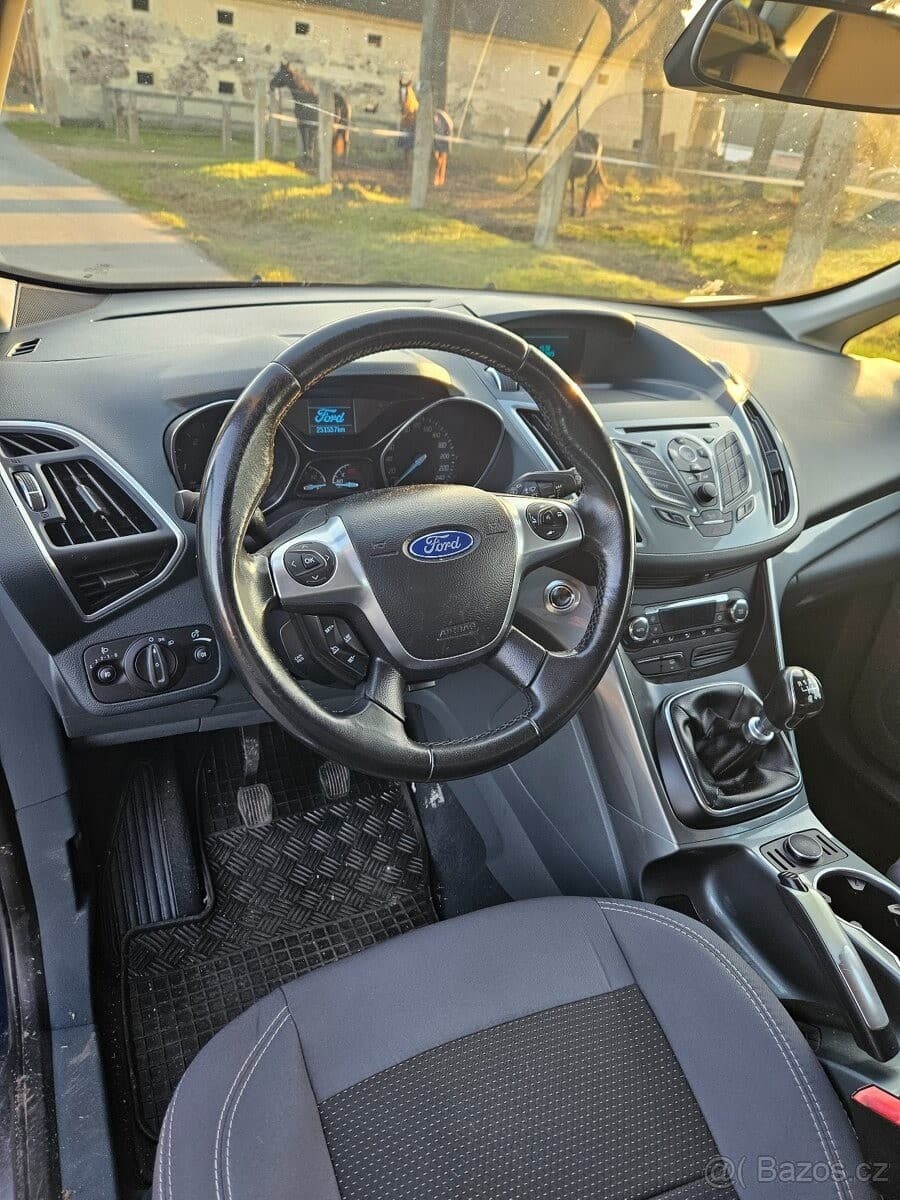 2015 Ford C-MAX - 3