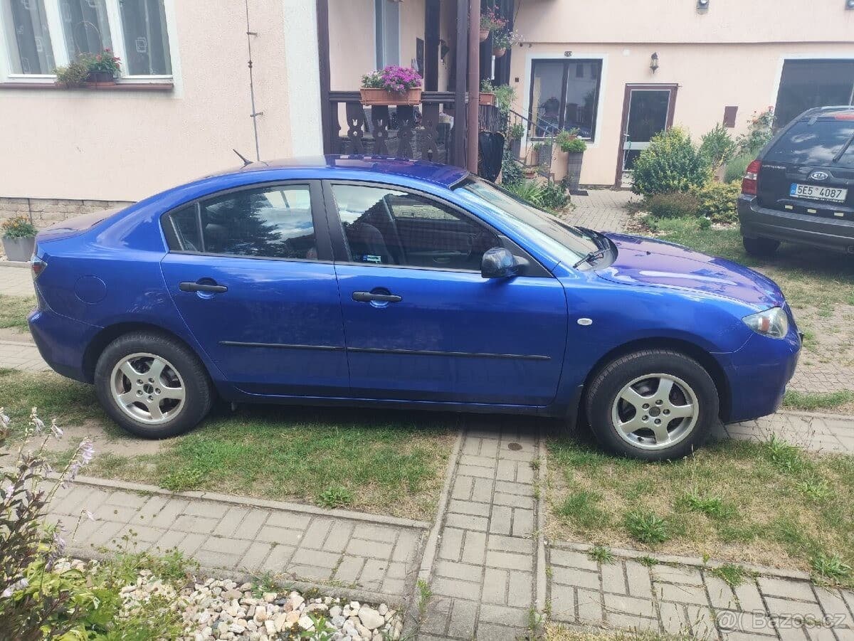 2008 Mazda 3 - 9