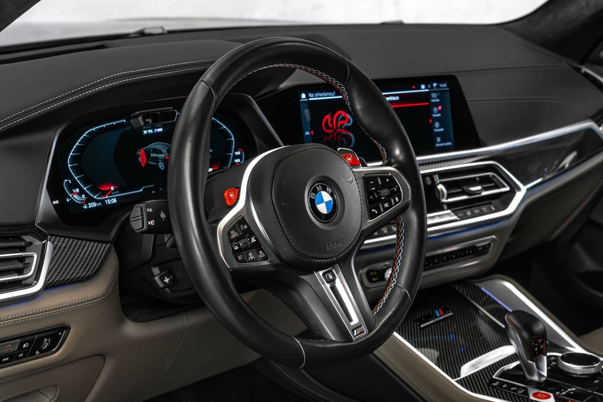 2020 BMW X5 - 15
