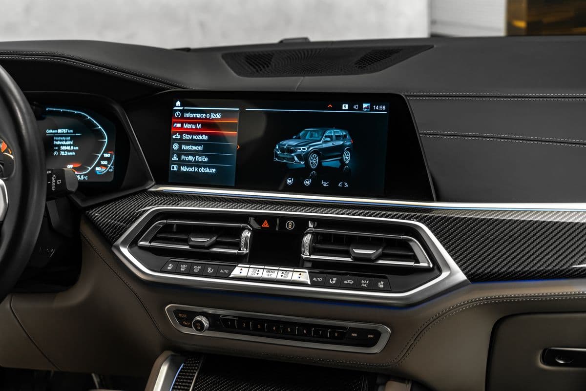 2020 BMW X5 - 17